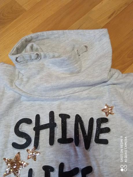 Teplejší mikina, 158