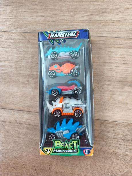 Autíčka - dinosauři (beast machine), 