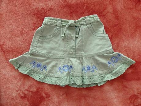 Krásná sukýnka s kytičkami 86-98, mothercare,86