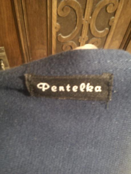 Modrý elastický šátek, pentelka