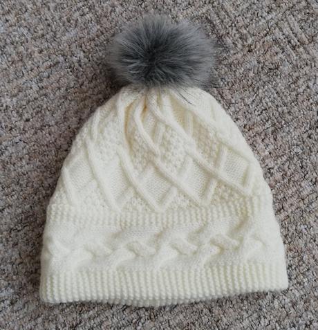 Zimní čepice, c&a,140