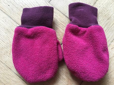 Rukavice palčáky, 74