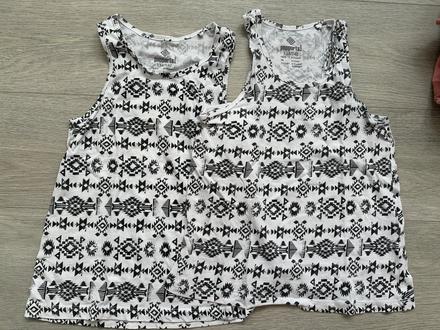 Dívčí tílko bílo-černé, vel. 134/140, 2 ks, pepperts,134