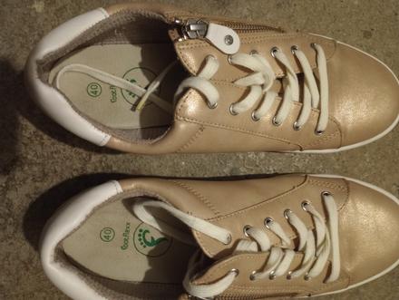 Nové dámské boty, 40