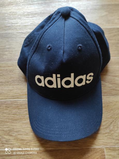 Kšiltovka, adidas