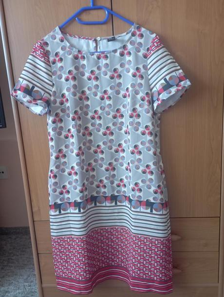 Dámské letní šaty, 36
