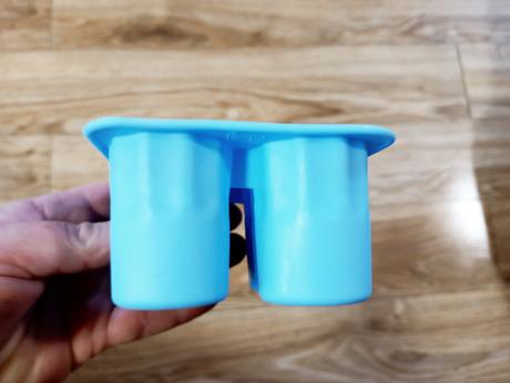 35 - silikonové tvořítko na panáky z ledu, 