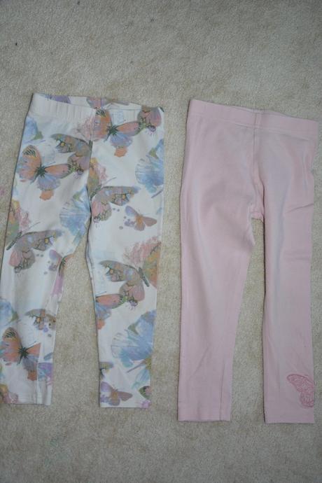 Komplet s motýlkama- mikina, džíny, slimky,legíny, 86–98