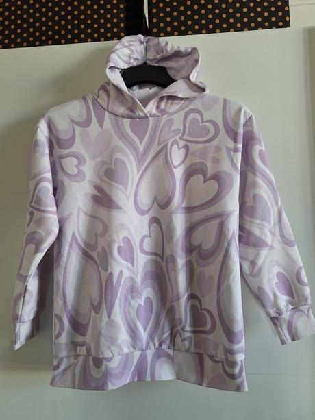 Mikina srdce vel. 152, primark,152