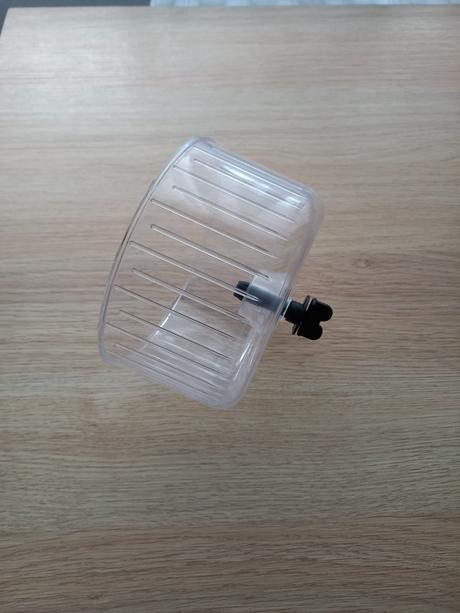 Kolotoč na běhání pro křečka, 