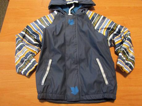 Nepromokavá pogumovaná bunda vel  98-104, lupilu,104