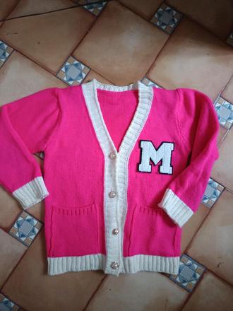 Dívčí svetr - vel. 12, 146