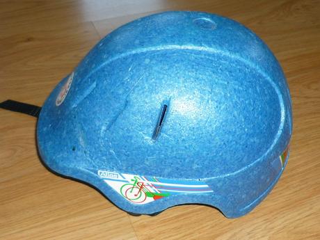 Chlapecká helma obvod halvy 53-58cm, s