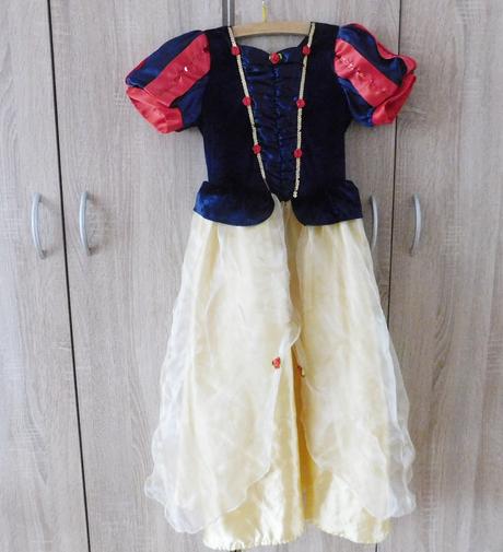 Kostým sněhurka vel.6/8let, 