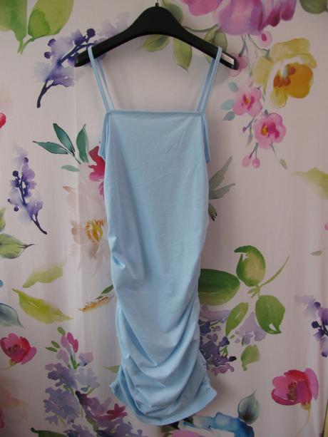 Perfektní elastické dívčí letní šaty, 158