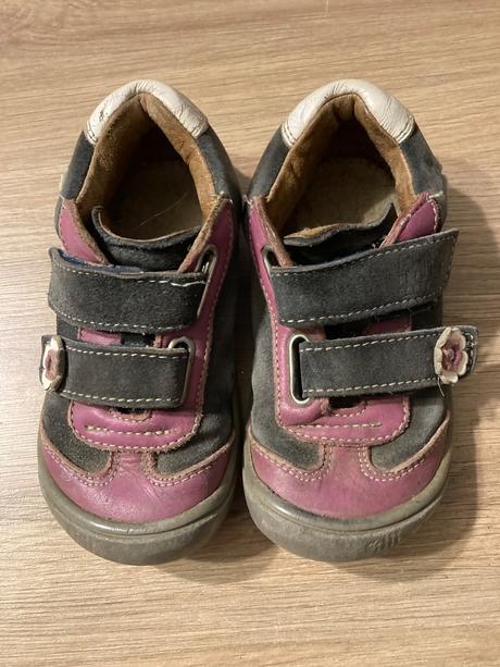 Celoroční filii na donošení, filii,24