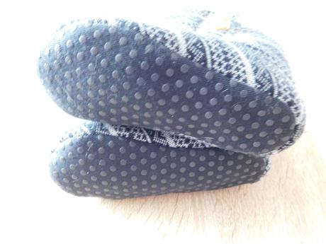 Dětské zateplené capáčky-botičky, tu