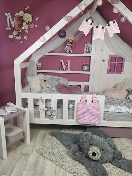 Domečková postel pro kluka. Jaké máte zkušenosti?