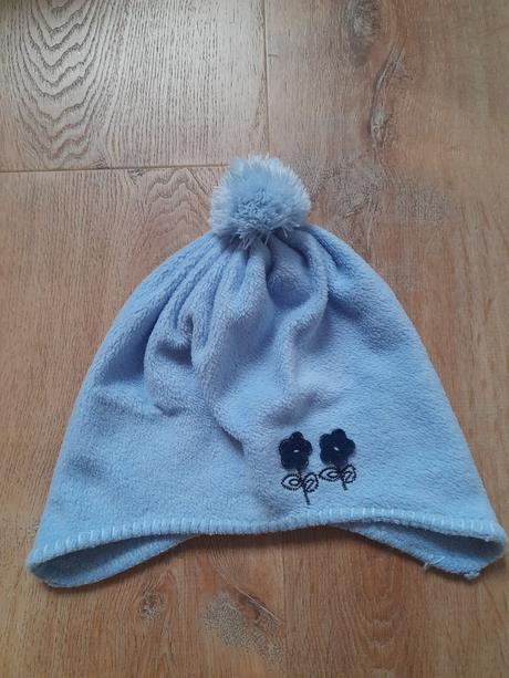 12 x čepice vel 52-54, 52