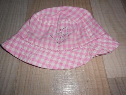 Letní klobouk, 86