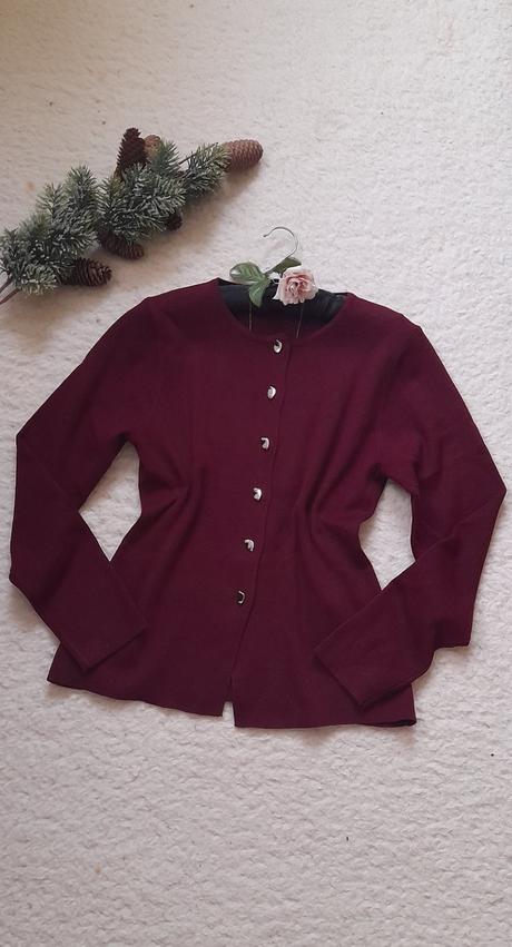 Elegantní vínový svetřík, l