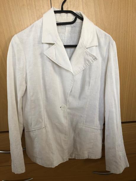 Bílé sáčko s výšivkami, m