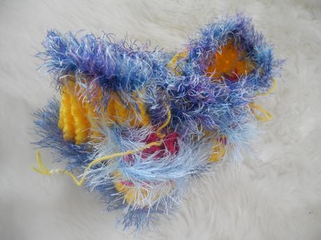 Háčkované capačky, <17