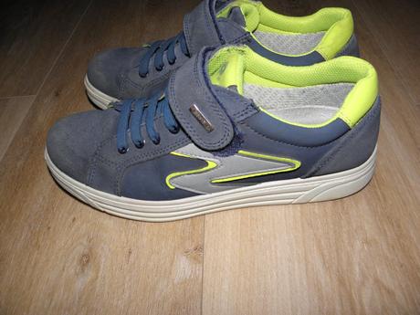Chlapecké boty s mebránou zn. primigi vel.36, primigi,36