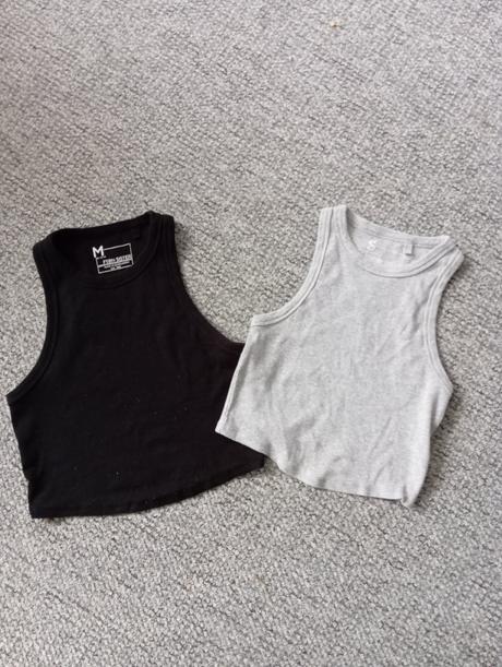 Dívčí tílka, new yorker,m