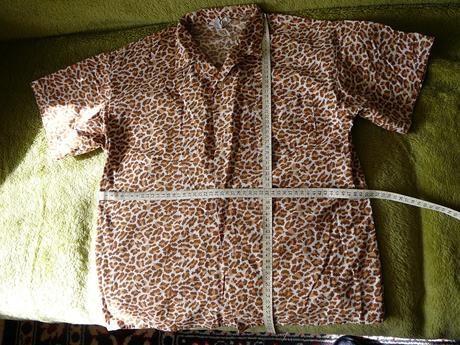 Chlapecká košile, 140