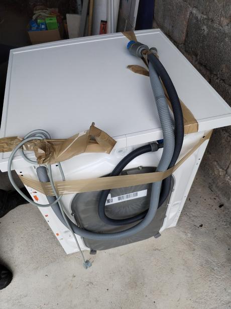 Zánovní pračka zn. aeg 7000 prosteam v záruce, aeg