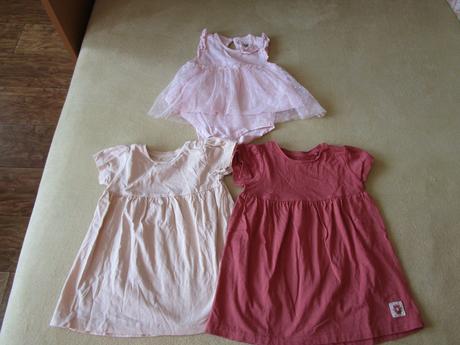 2x pěkné bavl. šatečky + 1x šatečkové body, 62