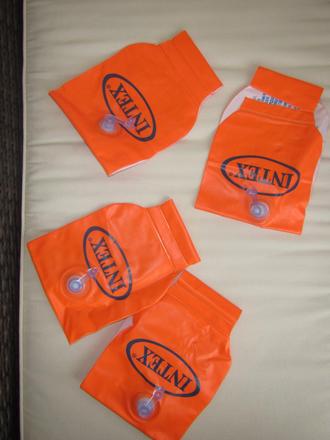 2x intex nafukovací rukávky intex, 