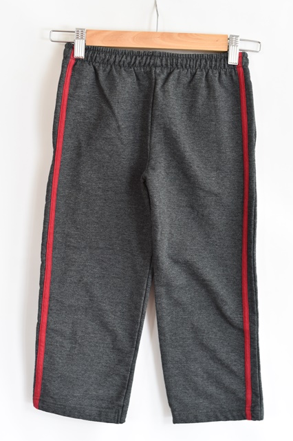 Tepláky vel. 3 roky, 98