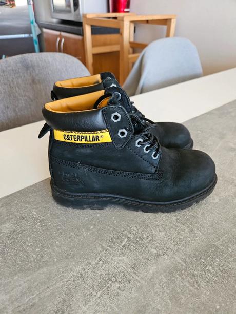 Boty caterpillar jaro/podzim, vel. 33, 33