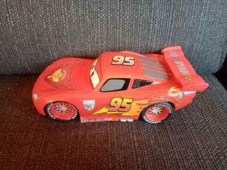3 - autíčko cars, 