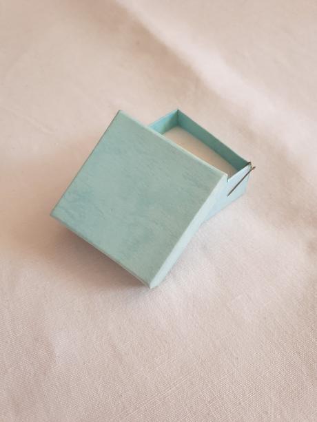 Dárková krabička na šperky, 