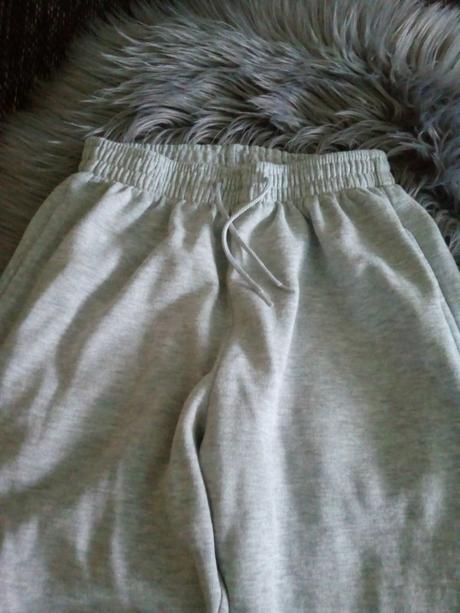 Tepláky zn.basic x-mail vel.152, 152