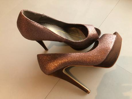 Čokoláda hnědá lodičky podpatek vel.37 lesk baťa, baťa,37