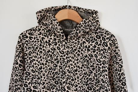 Mikina vel. 10 - 11 let, george,146