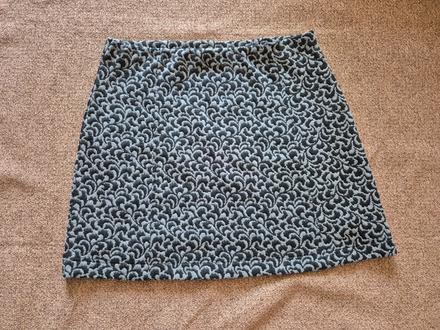 Teplá minisukně janina vel. 38, 38