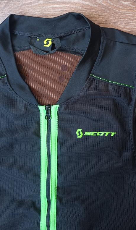 Dětský páteřák scott vel. s 140/155 cm, 