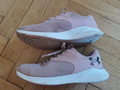 Dámské běžecké boty tenisky vel. 42,5, under armour,42