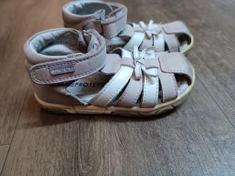 Dívčí sandálky protetika, vel. 24, protetika,24