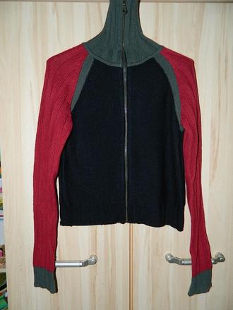 Černo-zeleno-červený svetr na zip, s