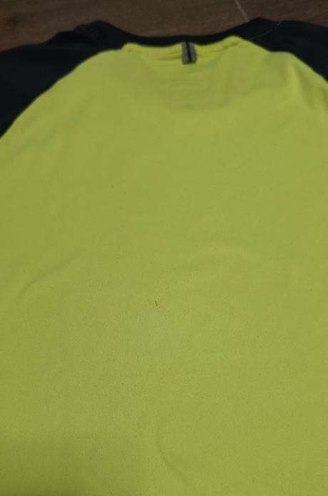 2 ks sportovní trička nike vel. m 137/147, nike,134