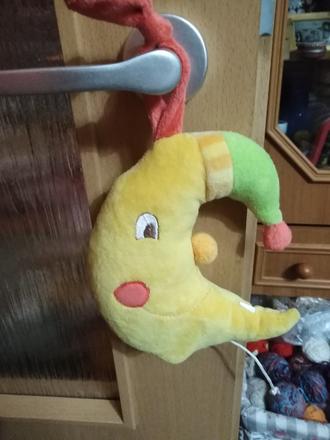 Hrající plyšový měsíc, 