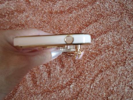 Růžový kryt na telefon moto e7,