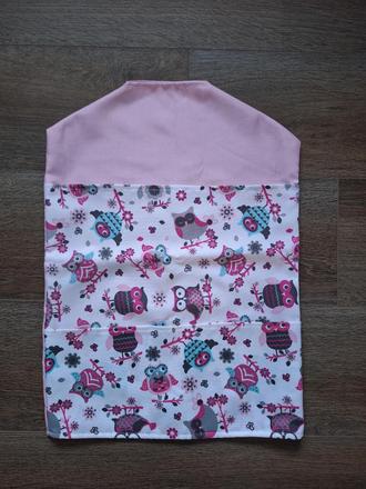 Závěsný kapsář (na ramínko) růžový se sovičkami, 