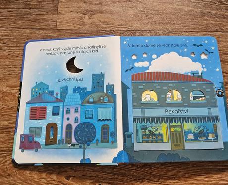 Leporelová kniha co se děje v noci - svojtka,